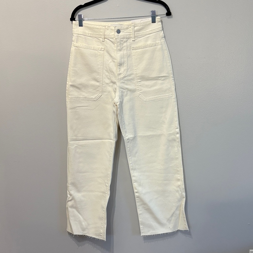 Just Black Women's Off-White Ankle Jeans